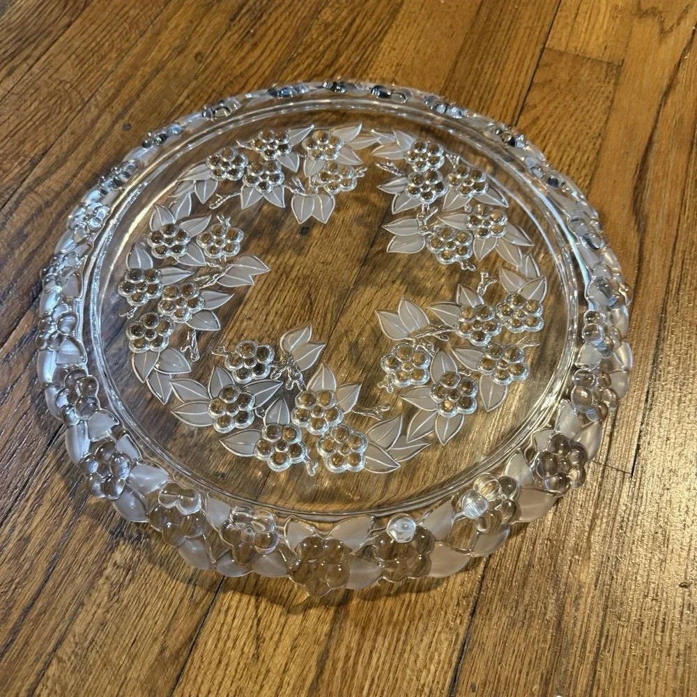 Mikasa Crystal Cake Platter with Frosted Leaves and Berries‎ Design Vintage